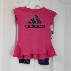 NWT Girls Adidas tee & capri set, size 4